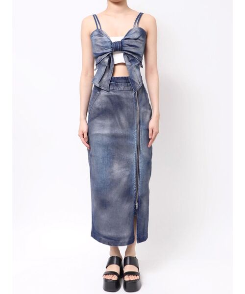 CALNAMUR（カルナムール）の「GLITTER DENIM ZIP TIGHT SKIRT/グリッターデニムジップタイトスカート（スカート・レディース・ライトブルー/インディゴブルー・SMALL/MEDIUM）」の18枚目の写真