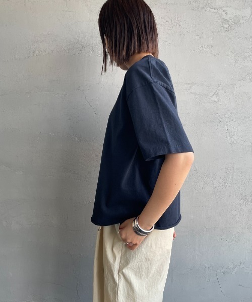 FUNG（ファング）の「[FUNG/ファング] MAYBE カットオフプリントTシャツ（Tシャツ/カットソー・レディース・ネイビー・M）」の7枚目の写真