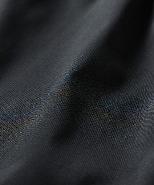 FREAK'S STORE（フリークスストア）の「限定展開 AiRide/エアライド パッカブル セットアップ / クルーネックプルオーバー / ショーツ（Tシャツ/カットソー・メンズ・ブラック/ネイビー/チャコールグレー/グレイッシュベージュ・LARGE/MEDIUM/SMALL）」の21枚目の写真