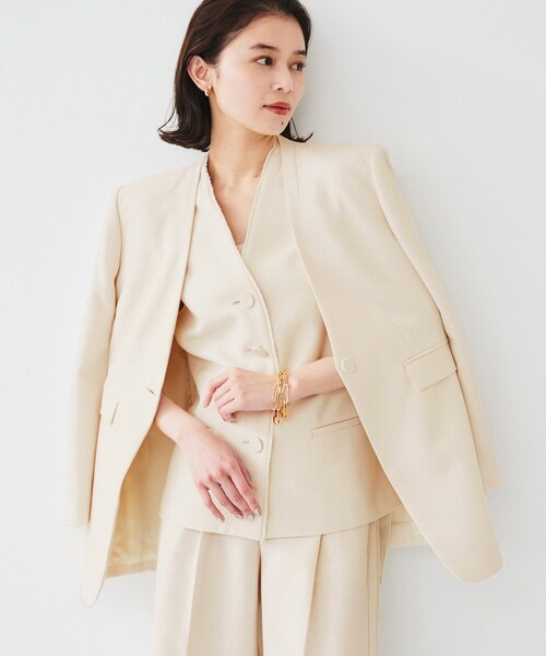 UNTITLED（アンタイトル）の「【セットアップ可能】リネンライクキャンバス カラーレスジャケット（ノーカラージャケット・レディース・ベージュ/アイボリー・00/01/02/03/04/42/44/46/48/50）」の4枚目の写真