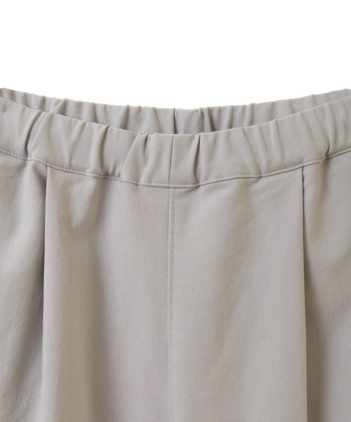 MELROSE claire(メルローズ クレール)の「《定番》ストレッチスリムテーパードパンツ(一部WEB限定カラー )(その他パンツ・レディース・ライトグレー/ブラック/オフホワイト/カーキ/ライトイエロー/ライラック/グレイッシュベージュ・2/4/3/5/1)」の19枚目の写真