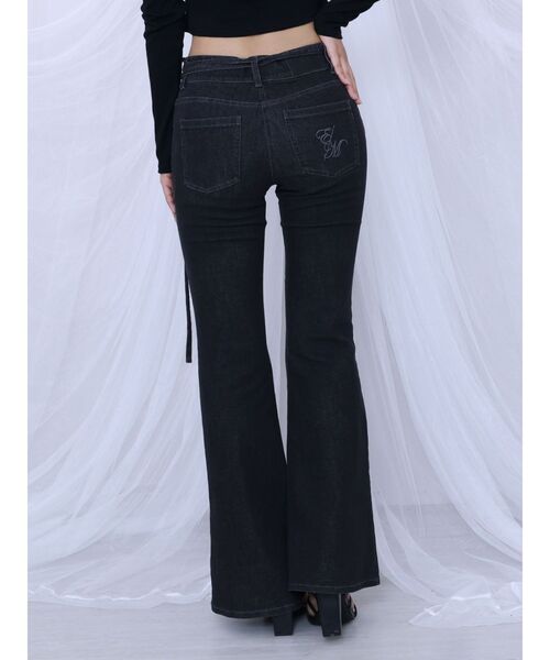 EATME（イートミー）の「コサージュフレアデニムパンツ（デニムパンツ・レディース・ライトブルー/ブラック・SMALL/MEDIUM）」の19枚目の写真