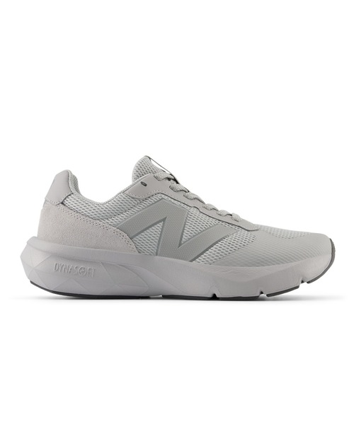 セール】DynaSoft 800 v1（スニーカー）｜New Balance