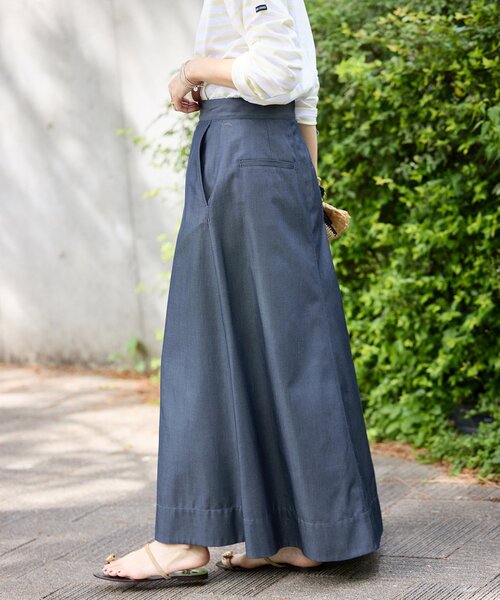 IENA（イエナ）の「Aラインデニムスカート（デニムスカート・レディース・サックスブルー/ブルー・34/36/38）」の9枚目の写真