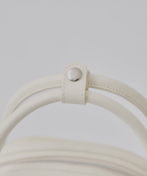 Chico（チコ）の「ラウンドハンドルボストンバッグ（ボストンバッグ・レディース・アイボリー/ブラック/ホワイト系その他・FREE）」の15枚目の写真