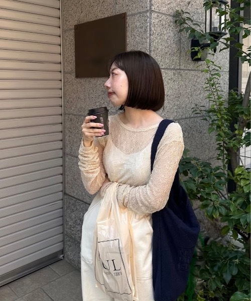 lawgy（ラウジー）の「lace 2way shirring tops / レース2wayシャーリングトップス（Tシャツ/カットソー・レディース・ブラウン/ホワイト/アイボリー・FREE）」の14枚目の写真