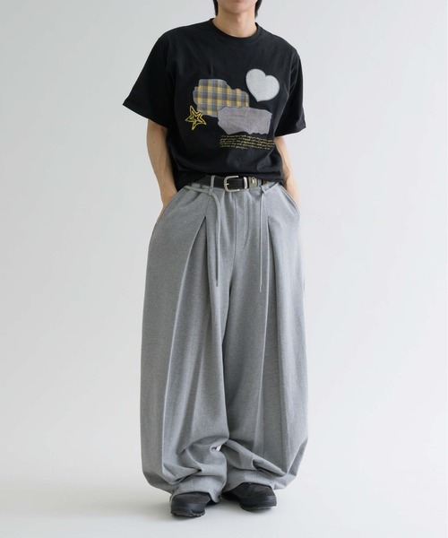 EPNK（イーピーエヌケー）の「【EPNK】Patchwok heart tee / パッチワークハートtee（Tシャツ/カットソー・メンズ・オートミール/ブラック/グレー・SMALL/MEDIUM/LARGE）」の14枚目の写真