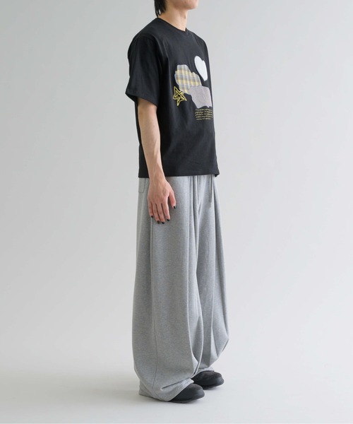EPNK（イーピーエヌケー）の「【EPNK】Patchwok heart tee / パッチワークハートtee（Tシャツ/カットソー・メンズ・オートミール/ブラック/グレー・SMALL/MEDIUM/LARGE）」の19枚目の写真