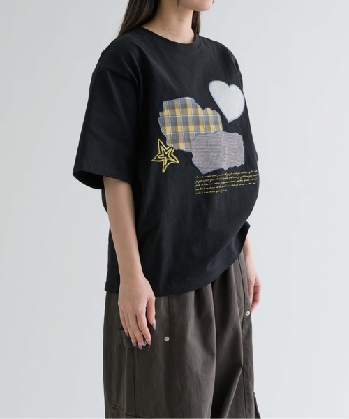 EPNK（イーピーエヌケー）の「【EPNK】Patchwok heart tee / パッチワークハートtee（Tシャツ/カットソー・メンズ・オートミール/ブラック/グレー・SMALL/MEDIUM/LARGE）」の22枚目の写真