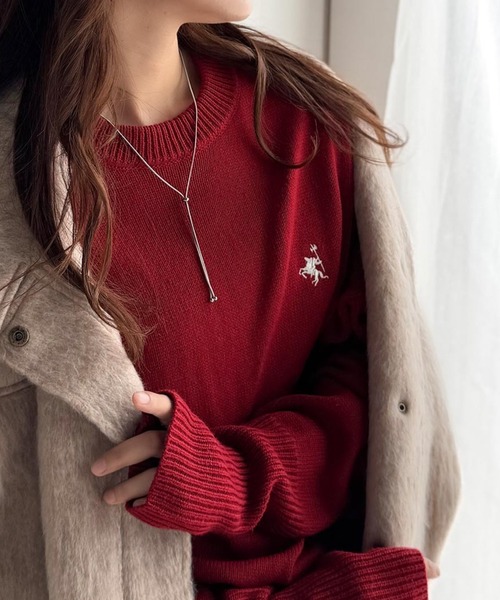 セール】さらり抜け感ある着こなしが叶う。胸刺繍サムホール付き