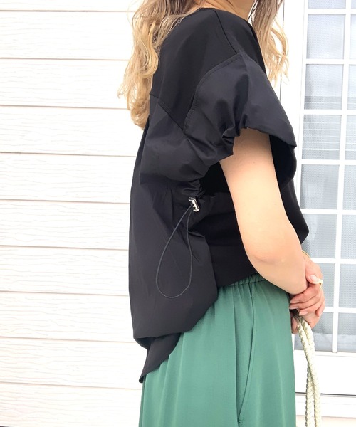 Q（キュー）の「バルーンパフドロストT（Tシャツ/カットソー・レディース・ブラック/ホワイト/ライトブルー・MEDIUM）」の13枚目の写真