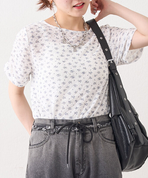 w closet（ダブルクローゼット）の「半袖フラワーレースジャガードT（Tシャツ/カットソー・レディース・アイボリー/オフホワイト/ピンク・FREE）」の16枚目の写真