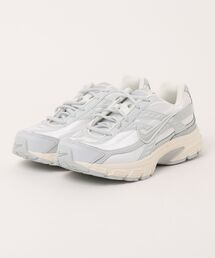 《NIKE》イニシエーター
