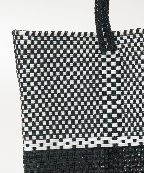 Moon Bird（ムーンバード）の「【MOON BIRD/ムーンバード】【別注】 バイカラーメルカドバッグ（かごバッグ・レディース・シルバー/ブラック系その他・フリー）」の13枚目の写真