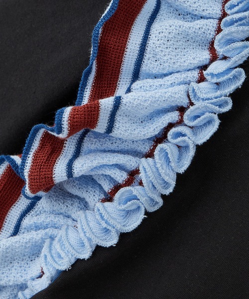 ROSE BUD（ローズバッド）の「【WEB・一部店舗限定】FRILL SLEEVE TOP（Tシャツ/カットソー・レディース・ブラック/ホワイト・ONE SIZE）」の16枚目の写真