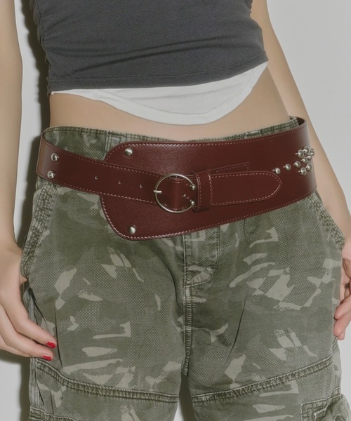 DTYYPE(ドタイプ)の「スタッズワイドベルト(ベルト・レディース・ブラック/ブラウン・FREE)」の1枚目の写真