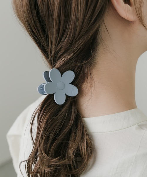 SMELLY(スメリー)の「フラワーミニバンス(バレッタ/ヘアクリップ・レディース・ブルー・-)」の1枚目の写真