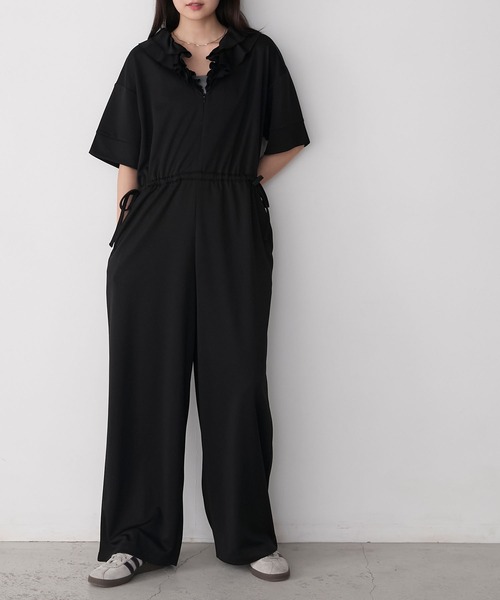 forksy.（フォルクシー）の「【forksy.】ラッフル衿 ウエストドローコード オールインワン（つなぎ/オールインワン・レディース・ブラック/ブラウン・FREE）」の3枚目の写真