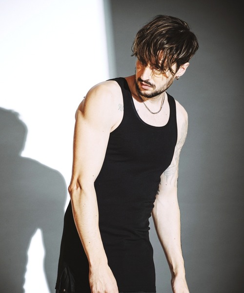 NO ID.（ノーアイディ）の「【NO ID.】Side Slit Long Tank Top / サイド スリット ロング タンク トップ（タンクトップ・メンズ・ブラック/グレー/ホワイト・2/1）」の14枚目の写真