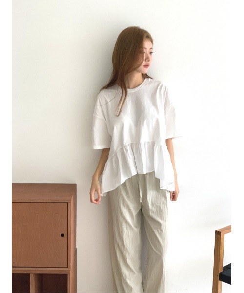 MINS MINIS(ミンスミニス)の「ペプラムドッキングフリルトップス(Tシャツ/カットソー・レディース・アイボリー/ブラック/クリーム・FREE)」の6枚目の写真