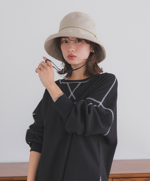 polcadot（ポルカドット）の「【かぶれる日傘】エッジアップクロッシェ(ストラップ付き)（ハット・レディース・ブラック/ベージュ・FREE）」の7枚目の写真