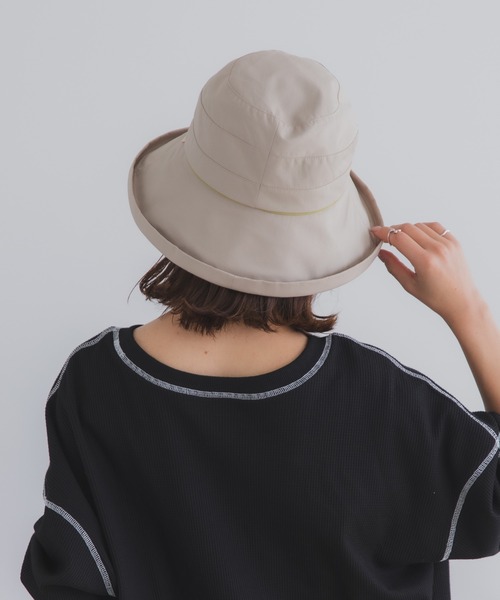 polcadot（ポルカドット）の「【かぶれる日傘】エッジアップクロッシェ(ストラップ付き)（ハット・レディース・ブラック/ベージュ・FREE）」の4枚目の写真