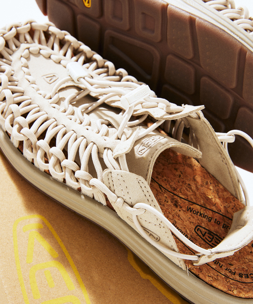 KEEN(キーン)の「KEEN / キーン ユニーク ツー コンバーチブル 1030680/1028668(その他シューズ・メンズ・ブラック/サファリグリーン・26cm/27cm/28cm)」の2枚目の写真