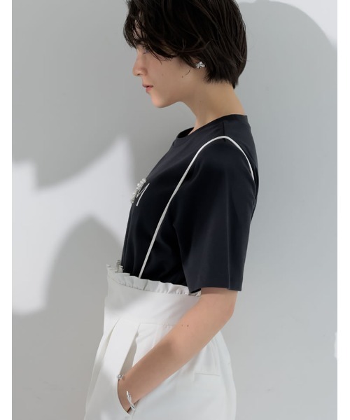 MEISM（ミズム）の「[MEISM by Re:EDIT][UVカット][接触冷感][吸水][速乾]スムース刺繍ロゴエンブロイダリーパールTシャツ（Tシャツ/カットソー・レディース・ブラック/ホワイト・MEDIUM/LARGE）」の4枚目の写真