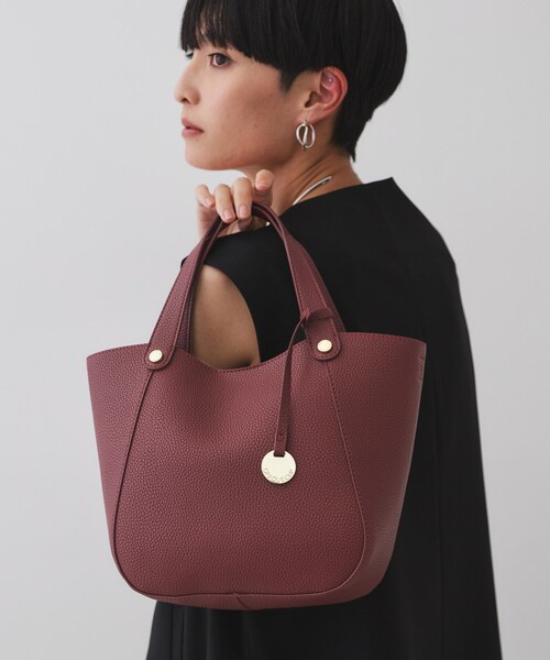 OPAQUE.CLIP(オペークドットクリップ)の「【軽量/2WAY】コインカシメシュリンクミドルトートバッグ(トートバッグ・レディース・ボルドー/ブラック/ブラウン系・00)」の19枚目の写真