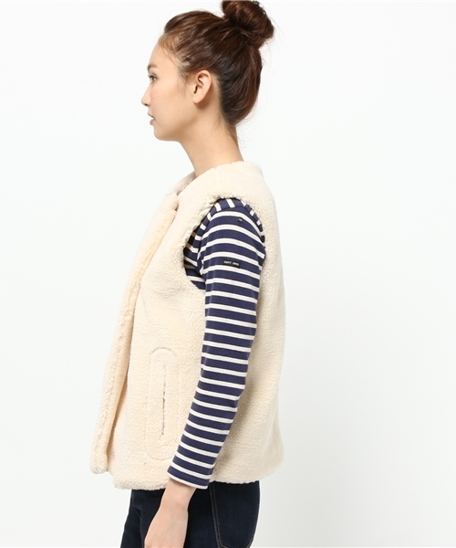 Kastane（カスタネ）の「モコモコボアベスト（その他アウター・レディース・チャコールグレー/アイボリー・FREE）」の4枚目の写真