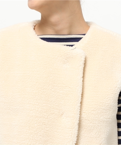 Kastane（カスタネ）の「モコモコボアベスト（その他アウター・レディース・チャコールグレー/アイボリー・FREE）」の6枚目の写真