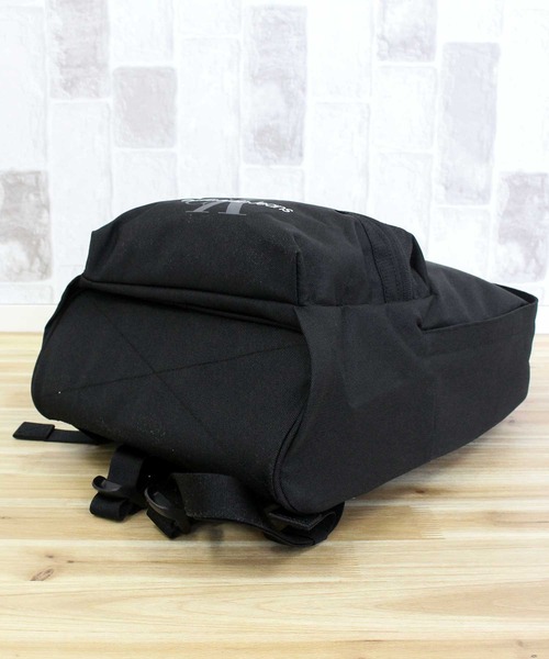 Calvin Klein(カルバン・クライン)の「CK スポーツ エッセンシャルズ キャンパス バックパック SPORT ESSENTIALS CAMPUS BP40 M リュック(バックパック/リュック・メンズ・ブラック・FREE)」の12枚目の写真