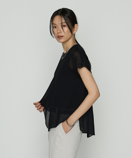 COMME CA（コムサ）の「リライムジョーゼット ブラウス（シャツ/ブラウス・レディース・ブラック/オフホワイト/グレイッシュベージュ・9号/11号）」の16枚目の写真