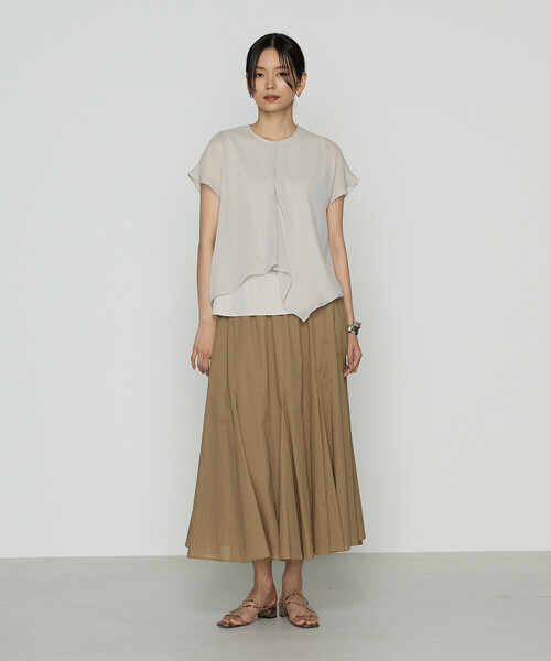 COMME CA（コムサ）の「リライムジョーゼット ブラウス（シャツ/ブラウス・レディース・ブラック/オフホワイト/グレイッシュベージュ・9号/11号）」の17枚目の写真