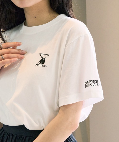 GREENWICH POLO CLUB(グリニッジポロクラブ)の「【GREENWICH POLO CLUB】別注 ワンポイント刺繍 クルーネック 半袖 Tシャツ(Tシャツ/カットソー・メンズ・ホワイト/ホワイト系1/ブラック・S/M/L)」の2枚目の写真