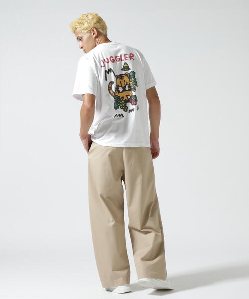 ROYAL FLASH（ロイヤルフラッシュ）の「Guernika×JUGGLER/ゲルニカ×ジャグラー/TORAPPI Print T-shirt（Tシャツ/カットソー・メンズ・ホワイト/ブラック・L/XL/2XL/M）」の13枚目の写真