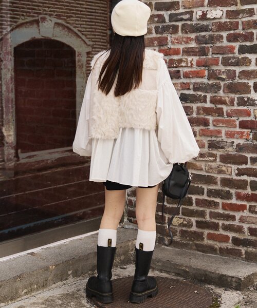 etsinta（エシンタ）の「etsintaリメイクファーベスト（ベスト・レディース・ブラック/ブラウン/オフホワイト・ONE SIZE）」の11枚目の写真