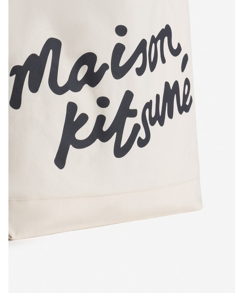 Maison Kitsune（メゾンキツネ）の「MAISON KITSUNE HANDWRITING TOTE（トートバッグ・メンズ・ブラック/キナリ/ネイビー・U）」の7枚目の写真