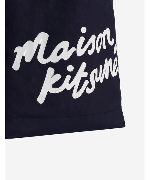 Maison Kitsune（メゾンキツネ）の「MAISON KITSUNE HANDWRITING TOTE（トートバッグ・メンズ・ブラック/キナリ/ネイビー・U）」の17枚目の写真