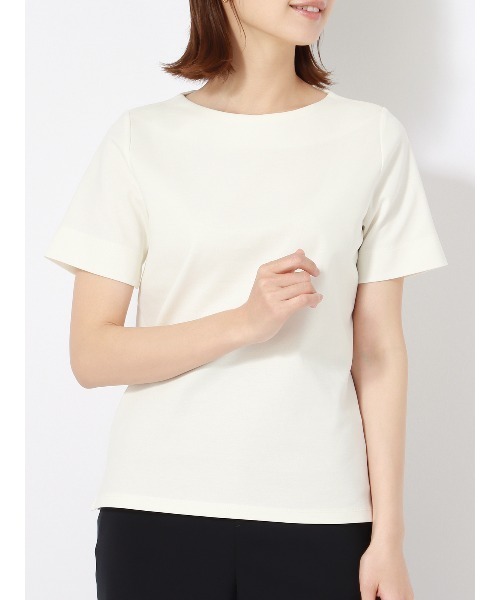 SUIT SQUARE（スーツスクエア）の「ボートネックカットソー 半袖 ウォッシャブル 撥水 ストレッチポンチ 無地（Tシャツ/カットソー・レディース・ホワイト系・38(9号)）」の10枚目の写真