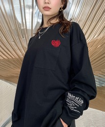 Candlestick（キャンドルスティック）の「袖も映える レトロ  ハート 刺繍 ヘビーウェイト ポケット ロンT（Tシャツ/カットソー）」