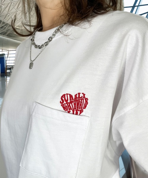 Candlestick(キャンドルスティック)の「袖も映える レトロ ハート 刺繍 ヘビーウェイト ポケット ロンT(Tシャツ/カットソー・レディース・ホワイト系/ホワイト系1/ブラック系/ブラック系1・LL/M/L)」の12枚目の写真