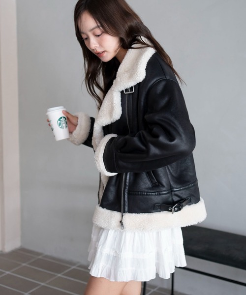 WEGO（ウィゴー）の「WEGO/フェイクムートンボアジャケット（ムートンコート・レディース・ブラック/ブラウン・FREE）」の6枚目の写真