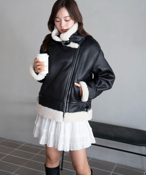 WEGO（ウィゴー）の「WEGO/フェイクムートンボアジャケット（ムートンコート・レディース・ブラック/ブラウン・FREE）」の8枚目の写真