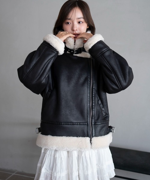 WEGO（ウィゴー）の「WEGO/フェイクムートンボアジャケット（ムートンコート・レディース・ブラック/ブラウン・FREE）」の10枚目の写真