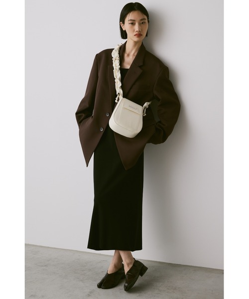 un/neu（アンノイ）の「ギャザーハンドルフラップショルダーバッグ / 2WAYショルダーバッグ（ショルダーバッグ・レディース・ブラック/シルバー/ホワイト/ブラウン/ミント/イエロー・FREE）」の9枚目の写真