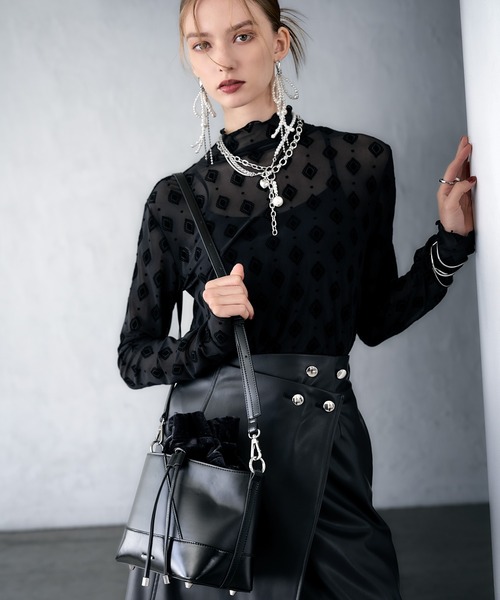 HARE（ハレ）の「2WAYバケットBAG(HARE)（ショルダーバッグ・レディース・ブラック/ブルー・FREE）」の13枚目の写真