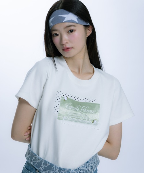 monepine(モネピネ)の「collage embroidery Tee/コラージュ刺繍T(Tシャツ/カットソー・レディース・ライトグリーン/ライトブルー・1/2)」の2枚目の写真