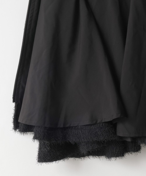 LOWRYS FARM(ローリーズファーム)の「フェザーZIPベスト 495535(ベスト・レディース・アイボリー/ブラック/グレー・FREE)」の11枚目の写真