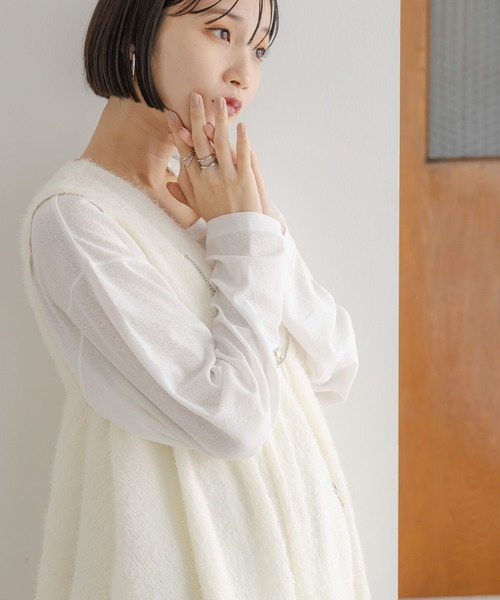 LOWRYS FARM(ローリーズファーム)の「フェザーZIPベスト 495535(ベスト・レディース・アイボリー/ブラック/グレー・FREE)」の20枚目の写真